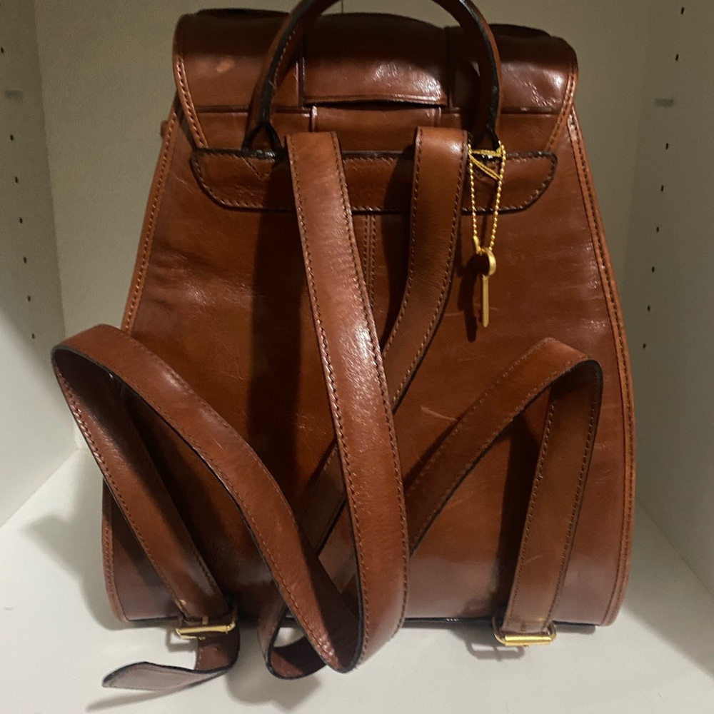 Weave Leather Backpack - Picture 4 of 7